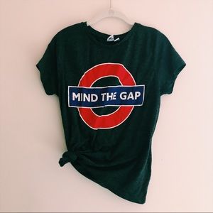 Mind the Gap London tourist T-shirt
